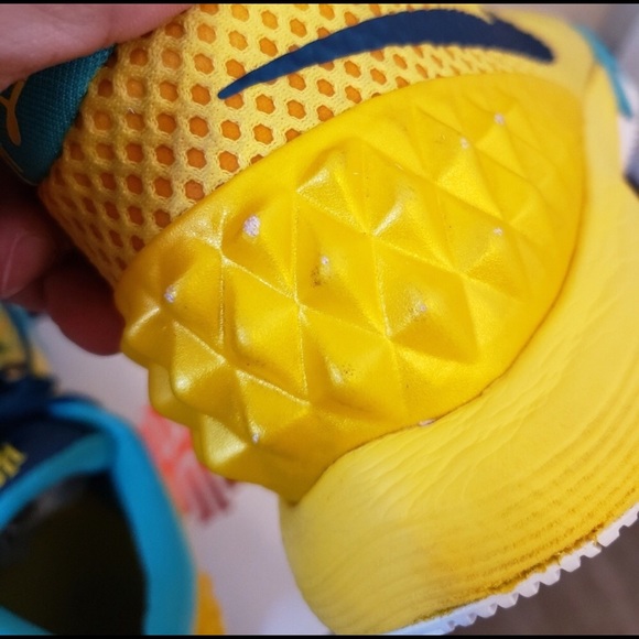Nike Kyrie 1 “Letterman” Basketball Shoes - Picture 8 of 8